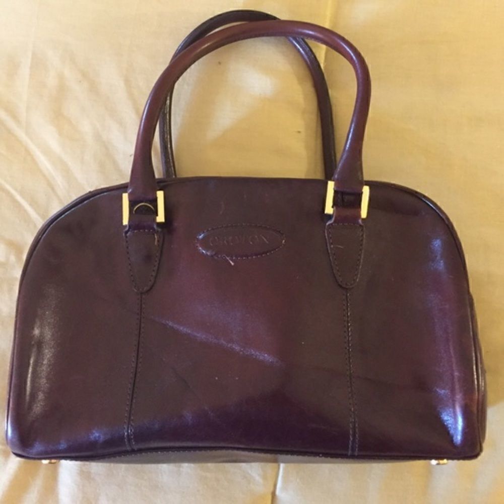 Oroton  Sydney